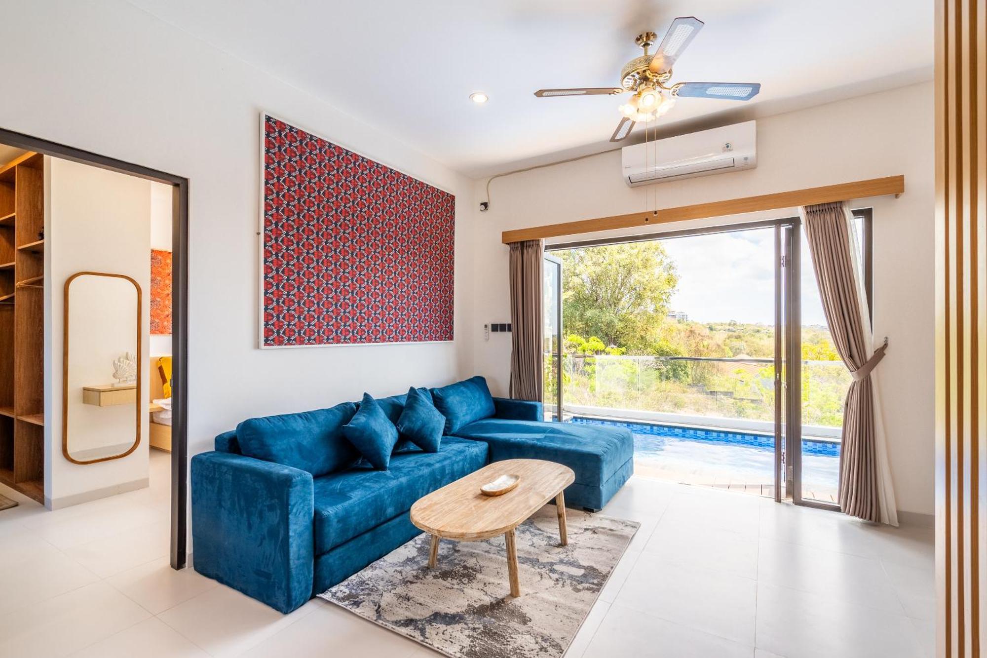 The Peak - 2br Luxury Hill *