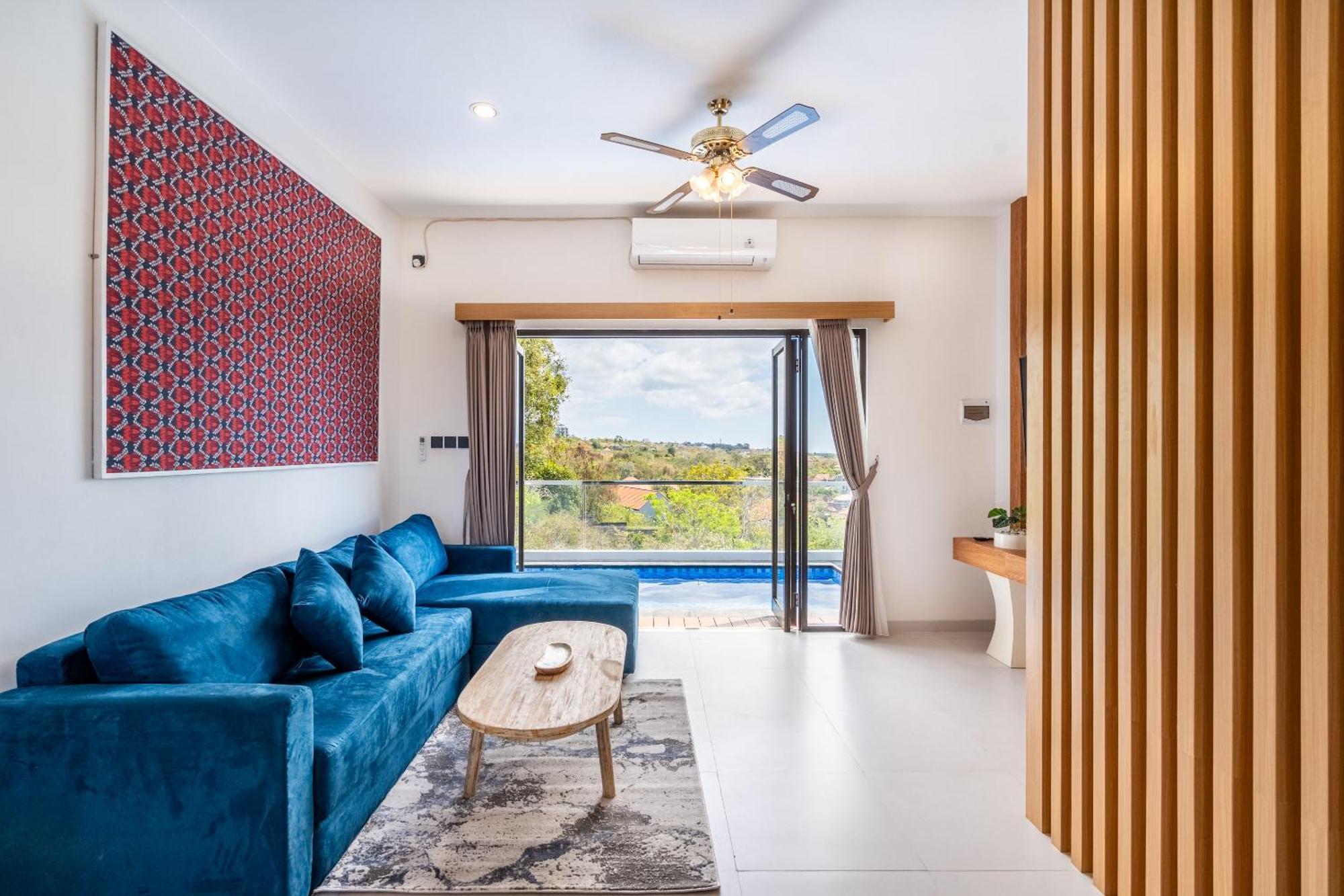The Peak - 2br Luxury Hill *