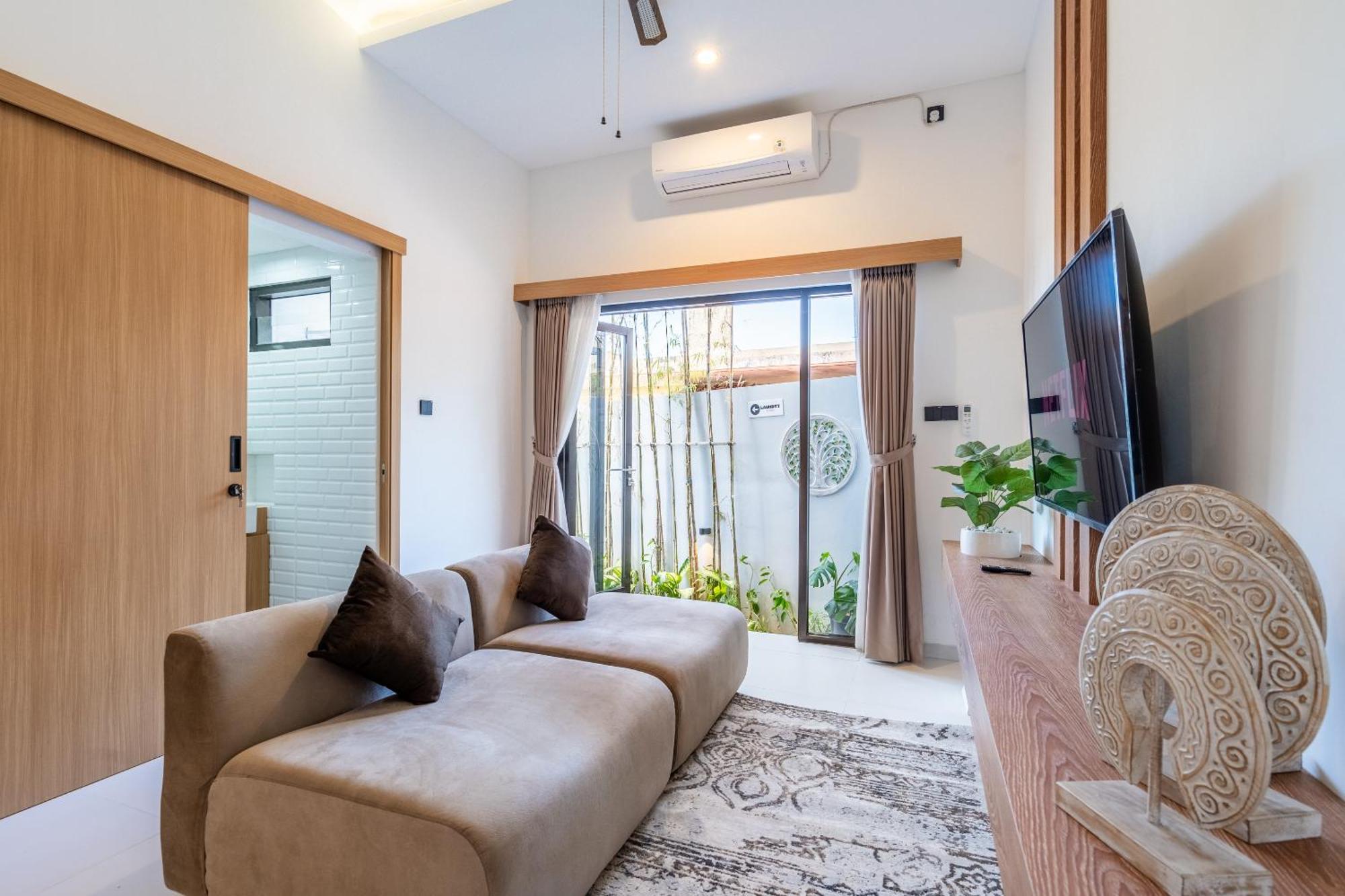 The Peak - 2br Luxury Hill Villa *